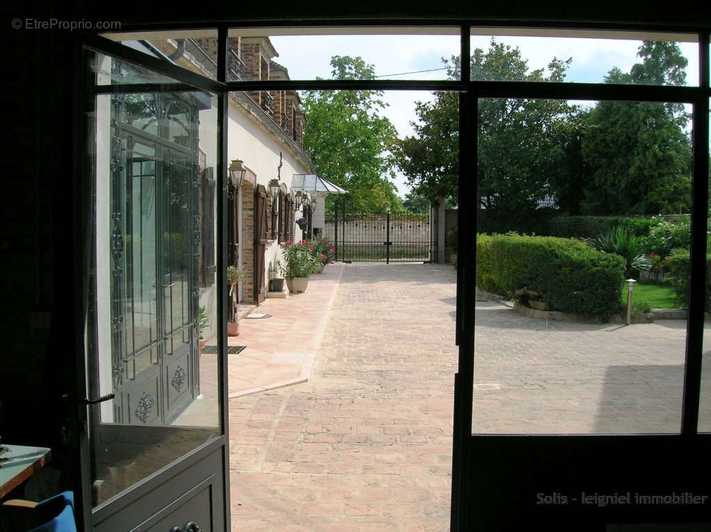 Maison à FONTAINEBLEAU