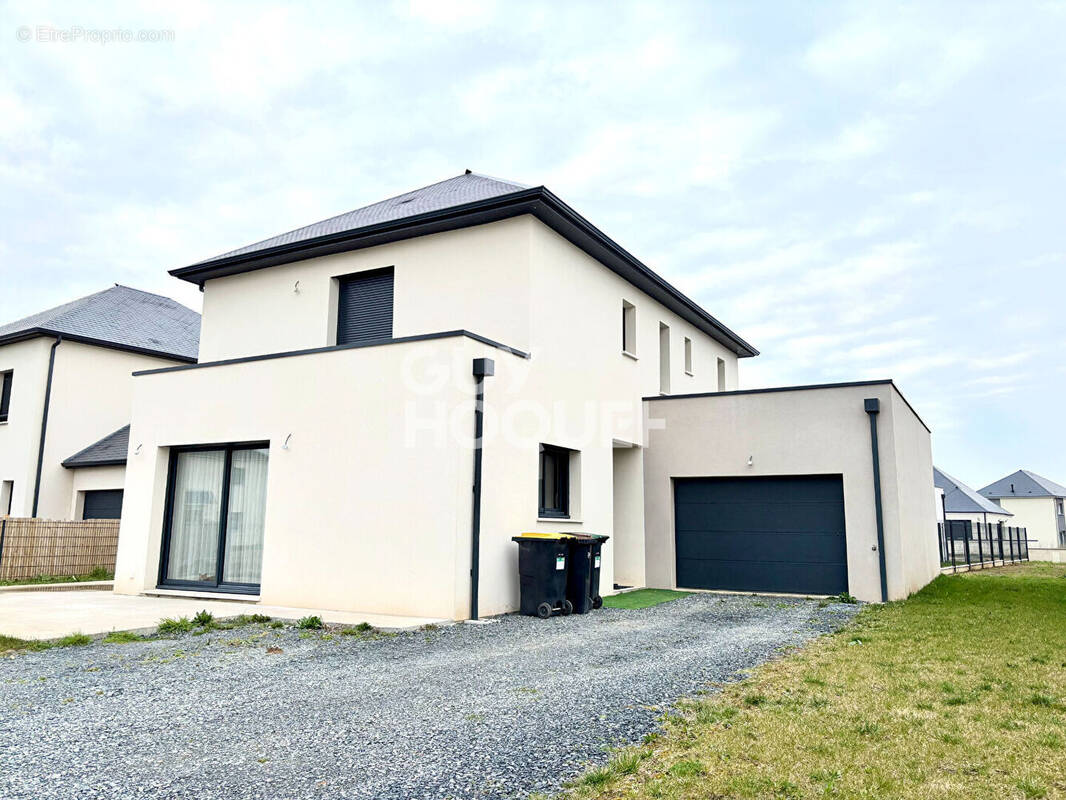 Maison à CAGNY