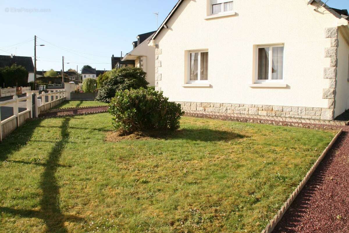 Maison à JOSSELIN