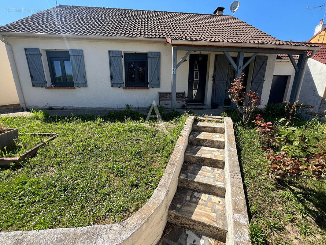 Maison à MEAUX