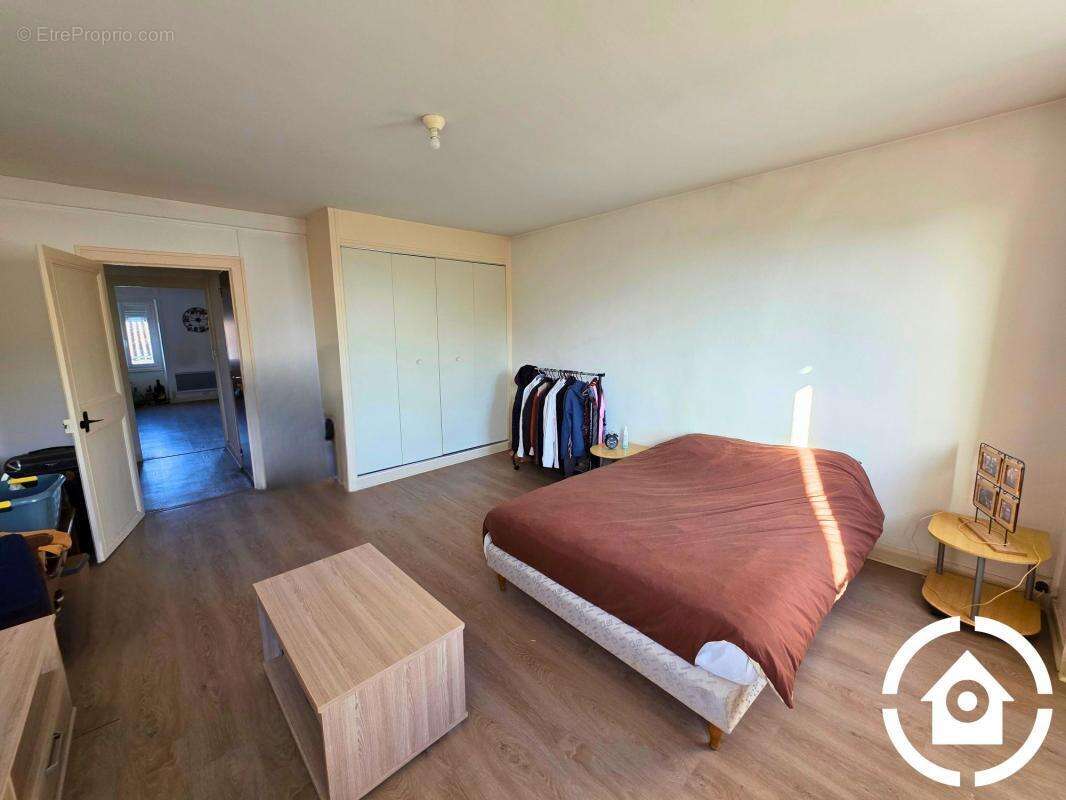 Appartement à COGNAC