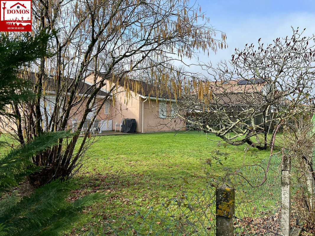Maison à PAREMPUYRE