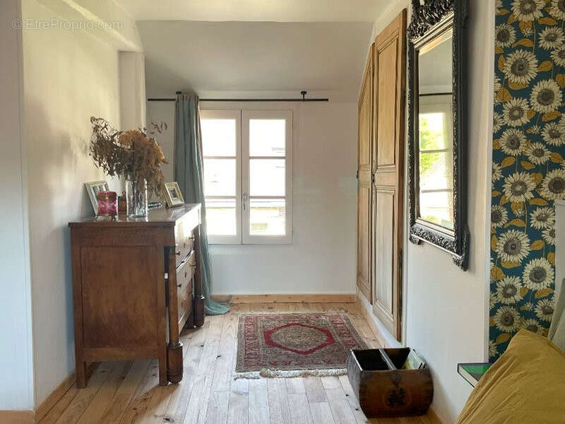 Maison à LA BAZOCHE-GOUET