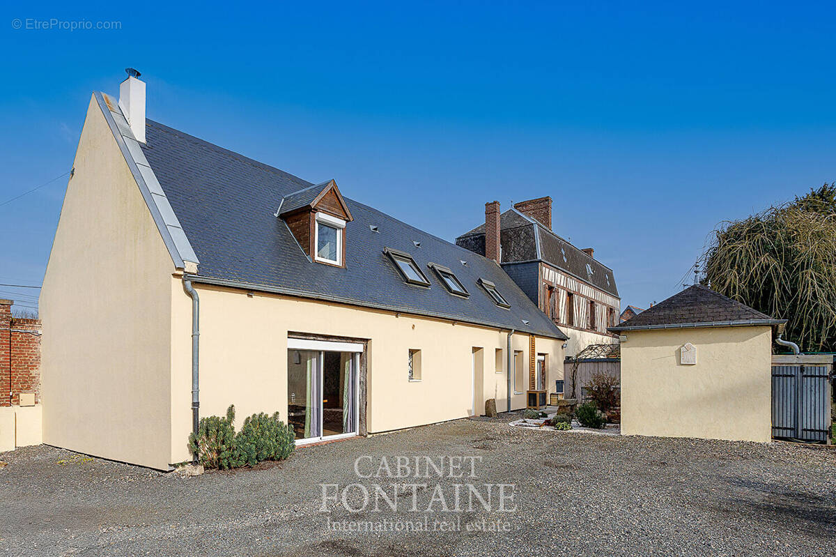 Maison à GRANDVILLIERS