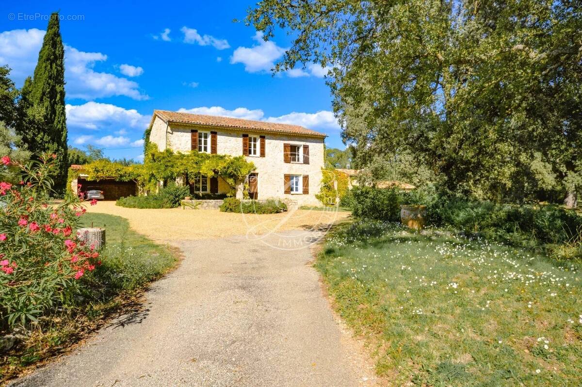 Maison à TRANS-EN-PROVENCE