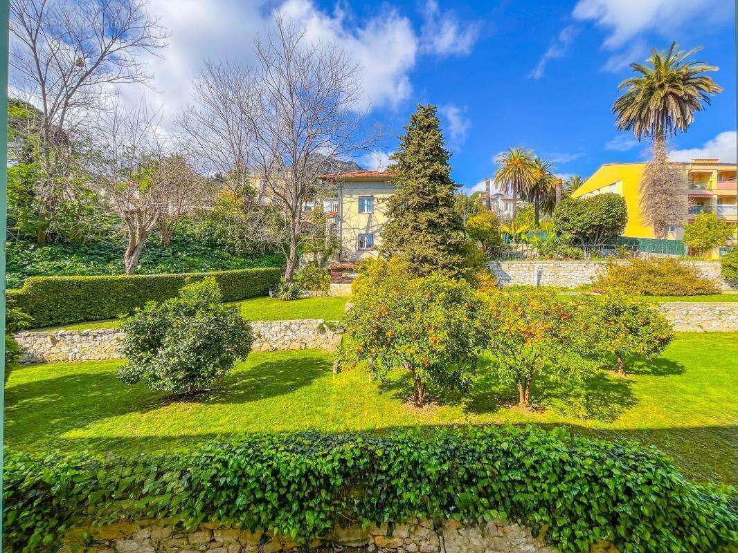 Appartement à VENCE