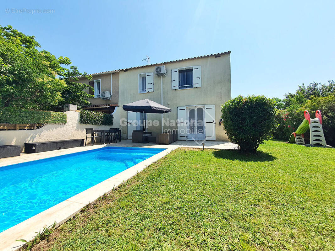 Maison à MIRAMAS