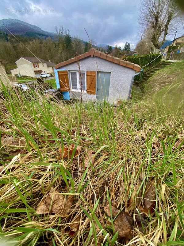 Maison à SATILLIEU
