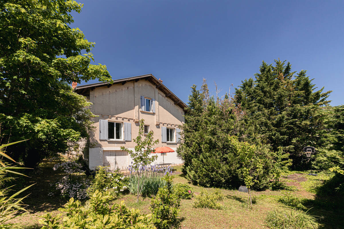 Maison à CALUIRE-ET-CUIRE