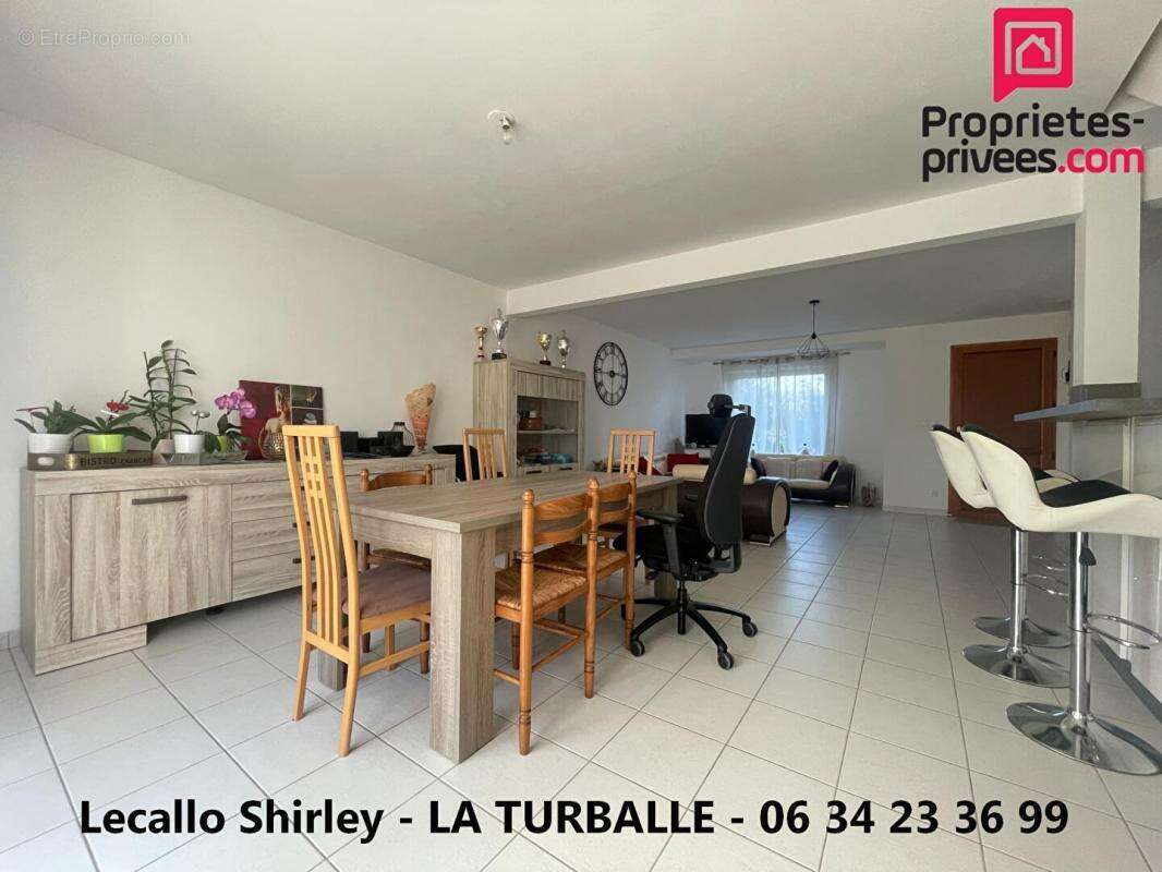 Maison à LA TURBALLE