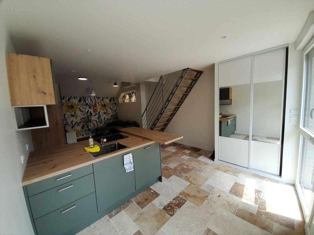 Maison à LA CAPELLE