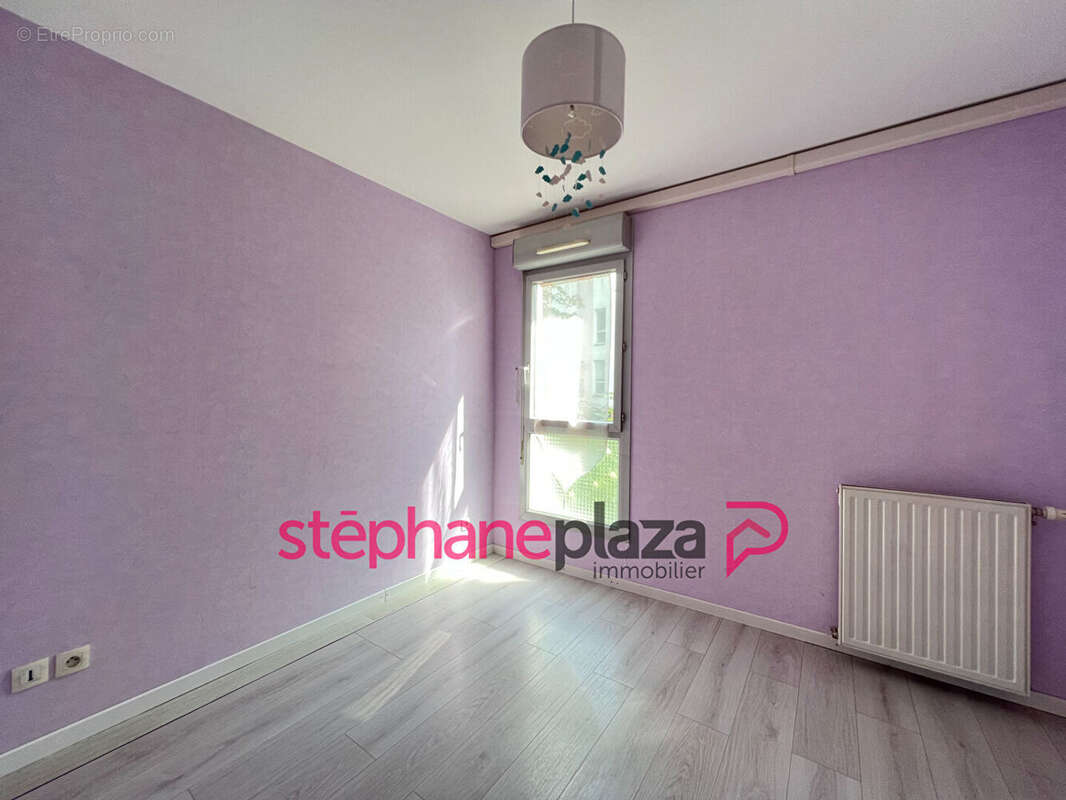 Appartement à VAULX-EN-VELIN