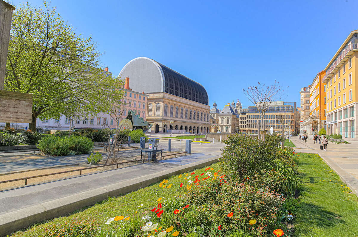 Appartement à LYON-1E