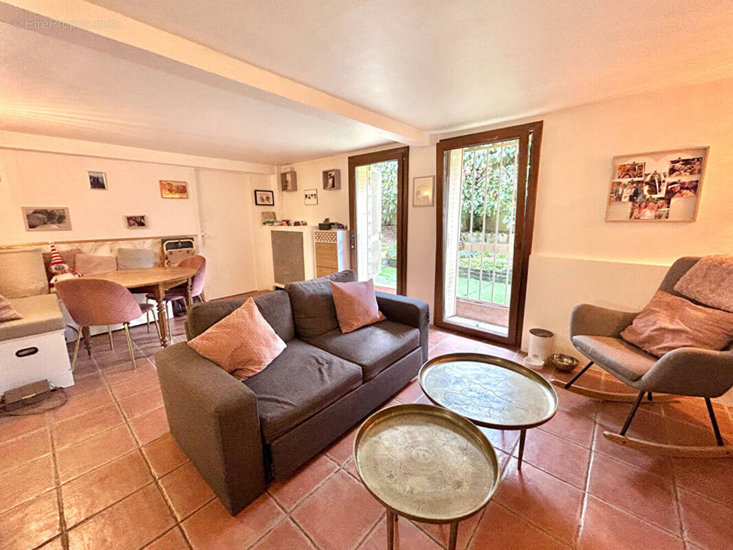Appartement à NANTERRE