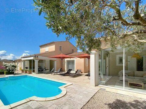 Maison à SAINT-REMY-DE-PROVENCE