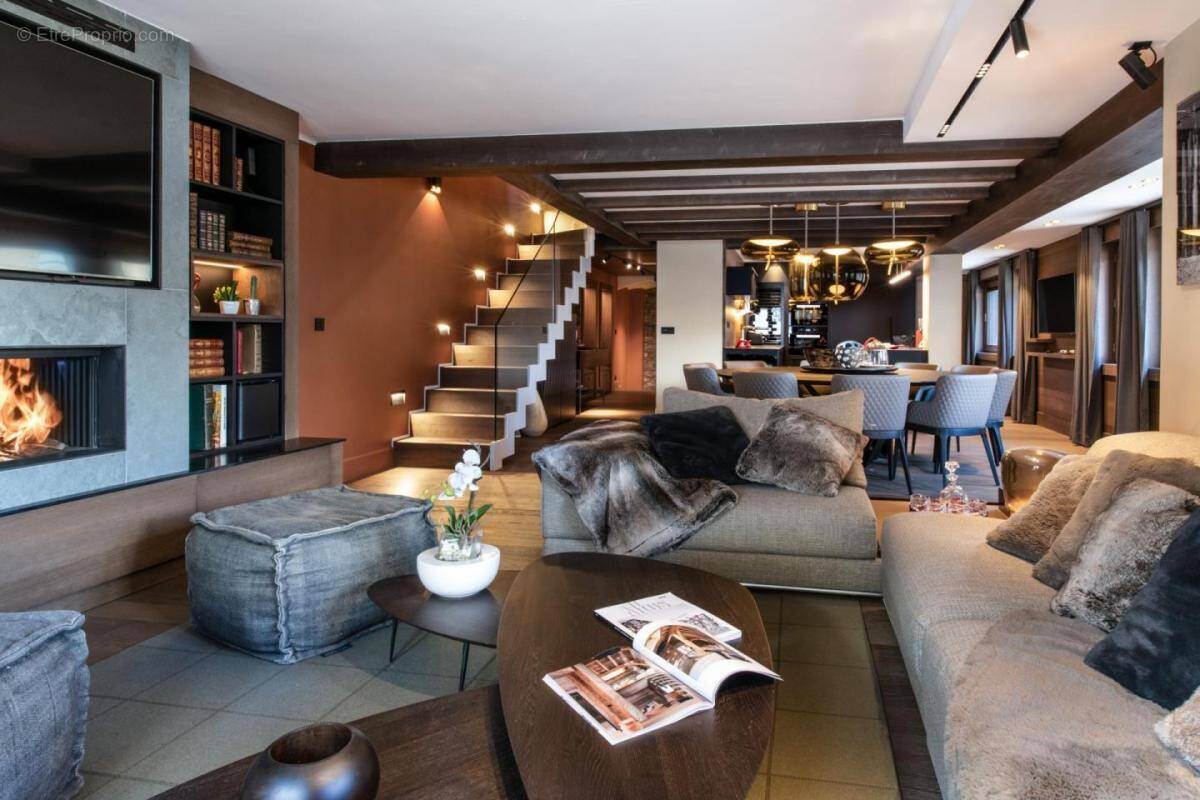Appartement à AUBERVILLIERS