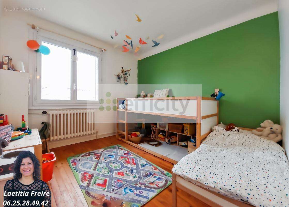 Appartement à LA ROCHE-SUR-FORON