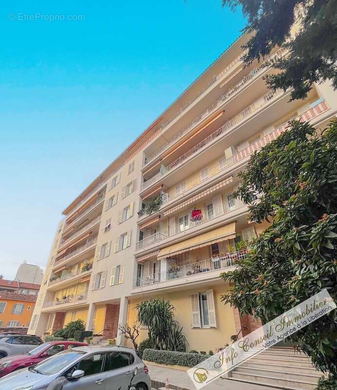 Appartement à NICE