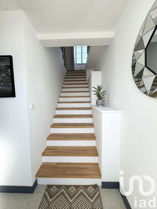Photo 6 - Maison à VERINES