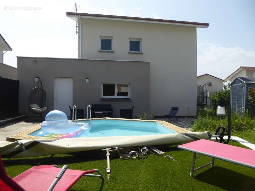 Maison à L&#039;ISLE-D&#039;ABEAU