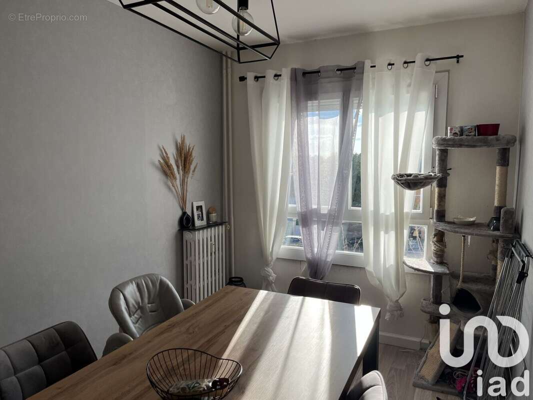 Photo 5 - Appartement à CHALON-SUR-SAONE