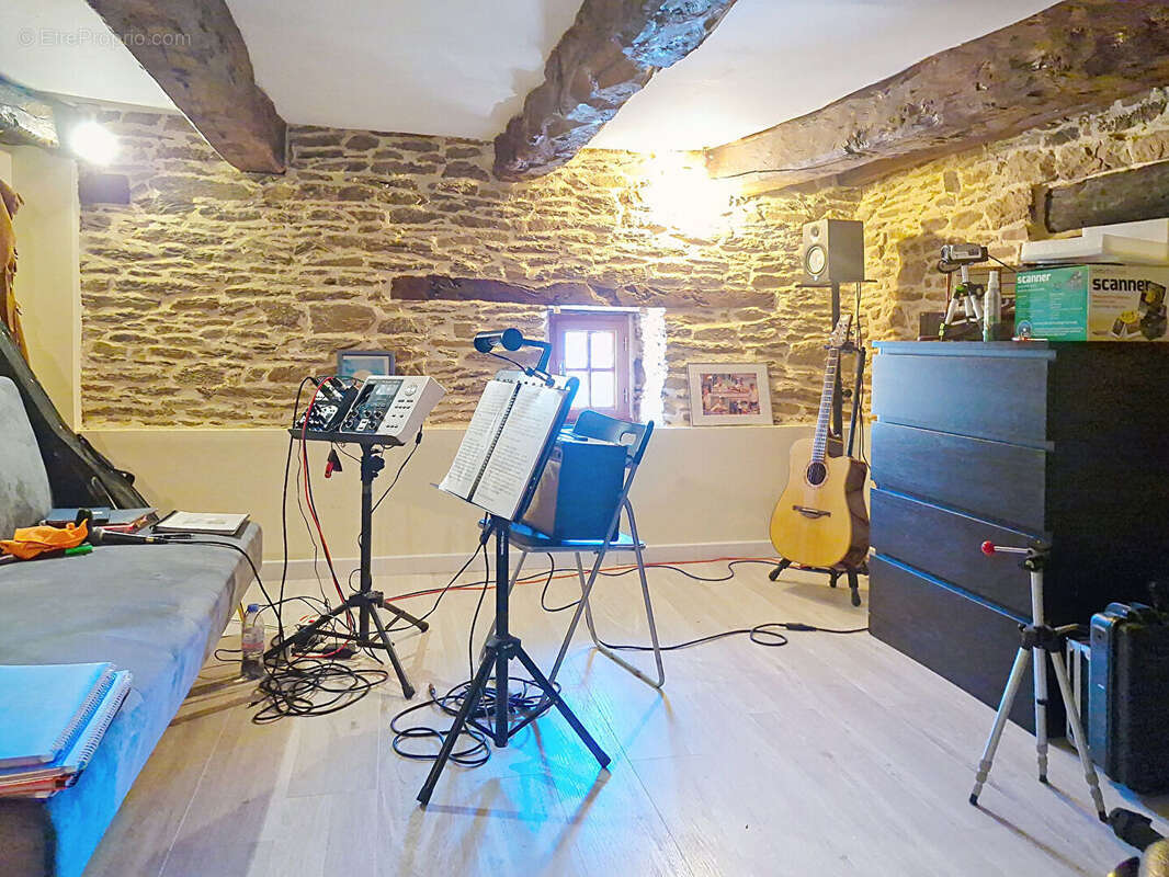 Maison à LANOUEE