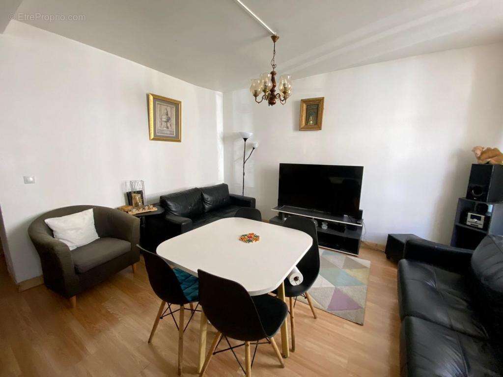 Maison à ANGERVILLE
