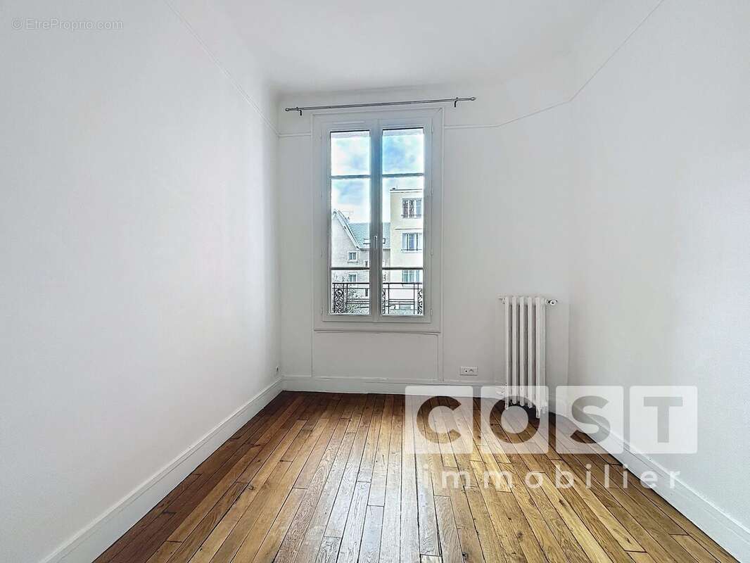 Chambre - Appartement à ASNIERES-SUR-SEINE
