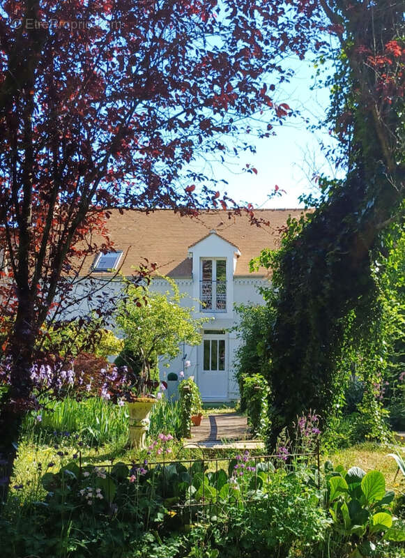 Maison à MARCOUSSIS