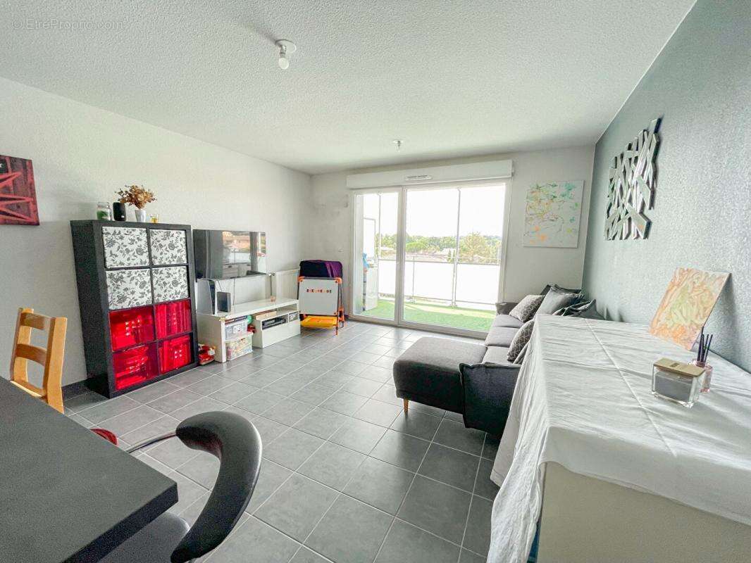 Appartement à CORNEBARRIEU