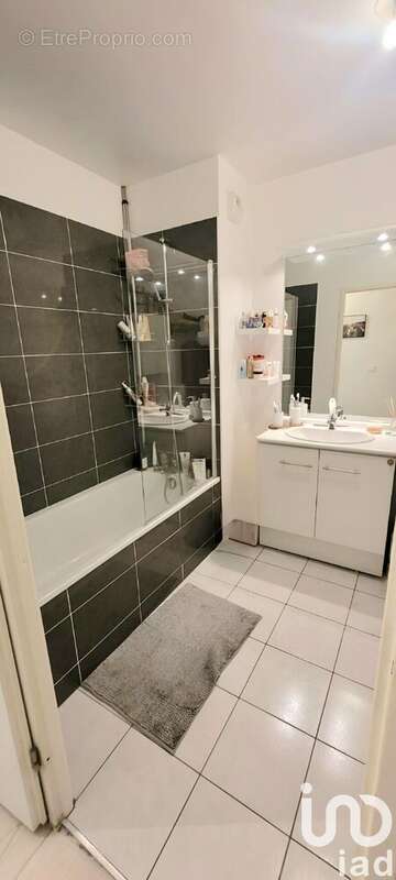 Photo 8 - Appartement à FLEURY-MEROGIS