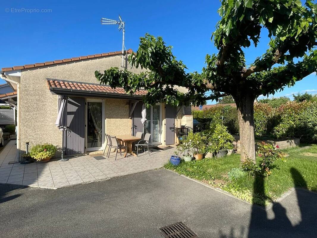 Maison à ROMANS-SUR-ISERE