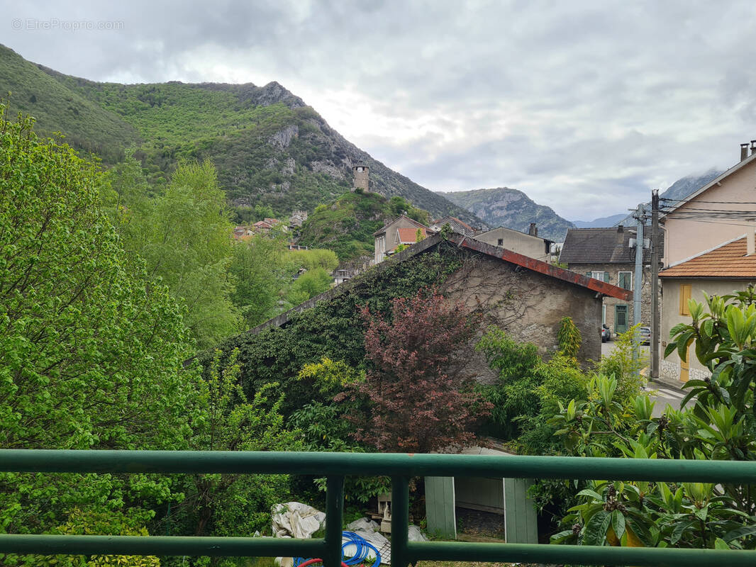 Maison à TARASCON-SUR-ARIEGE