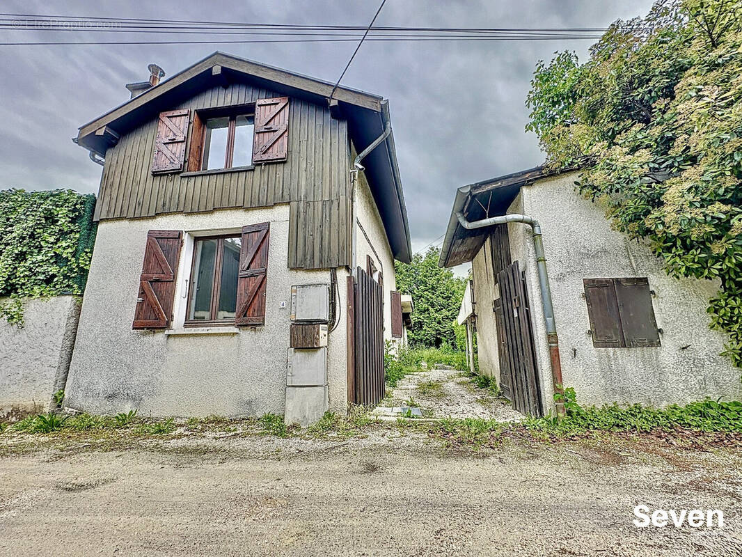 Maison à EYBENS