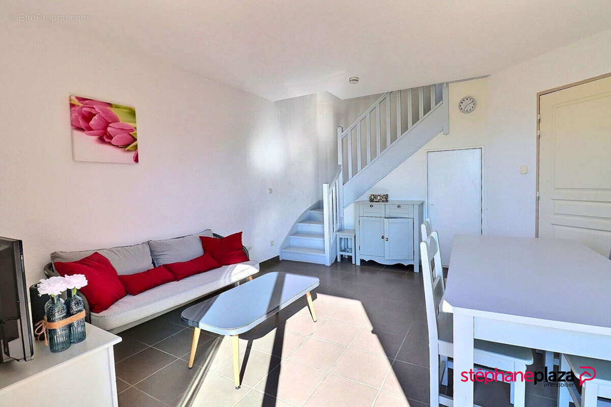 Appartement à AUBIGNAN