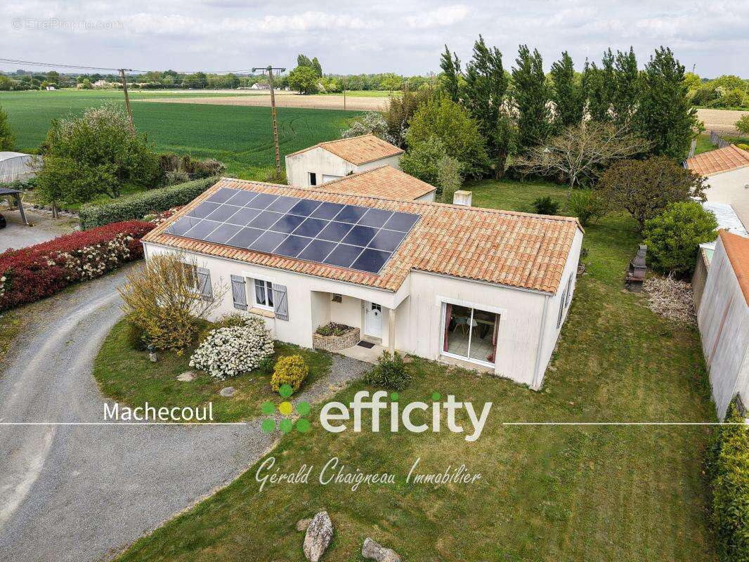 Maison à MACHECOUL