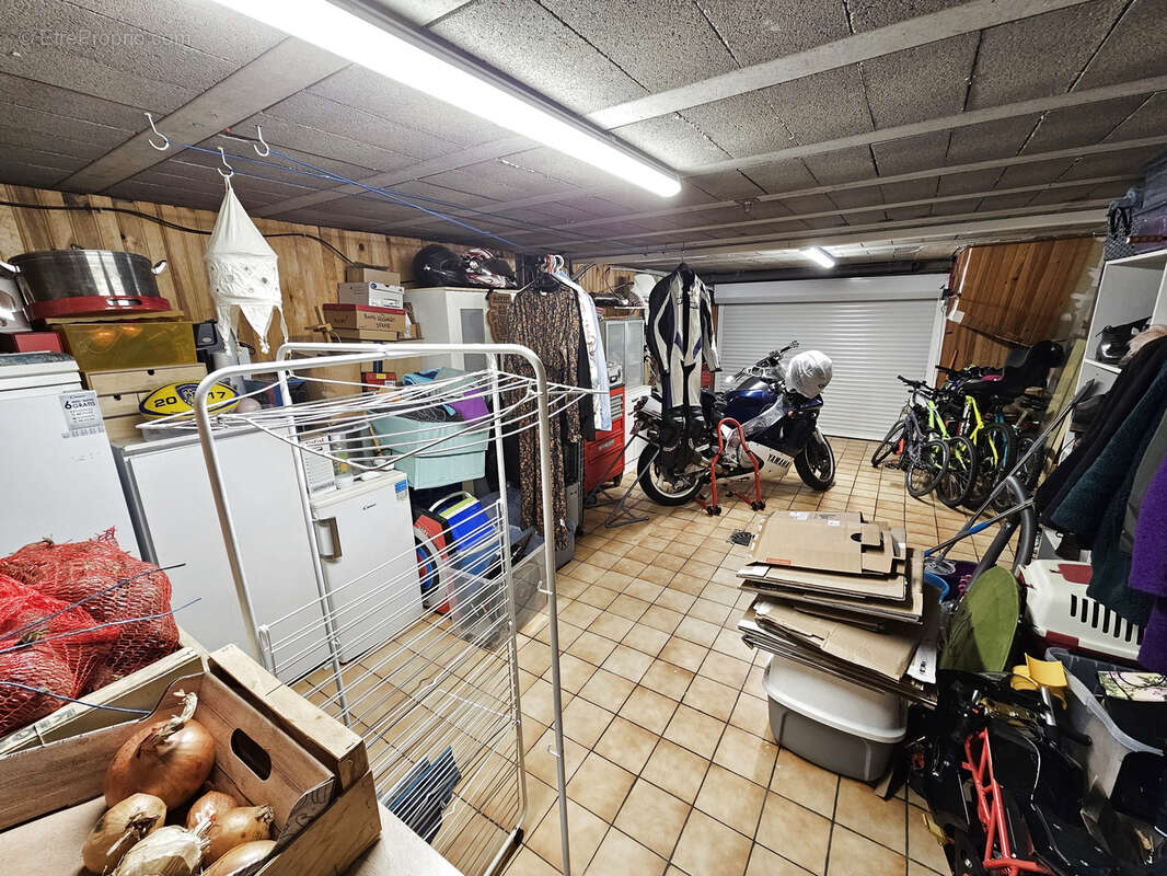 Maison à MABLY