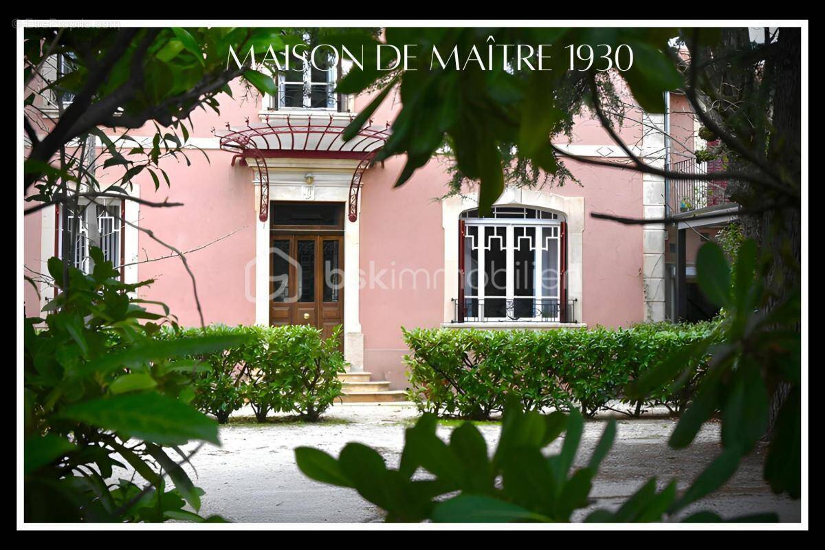 Maison à MONTEUX