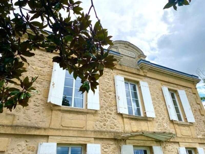 Maison à QUINSAC