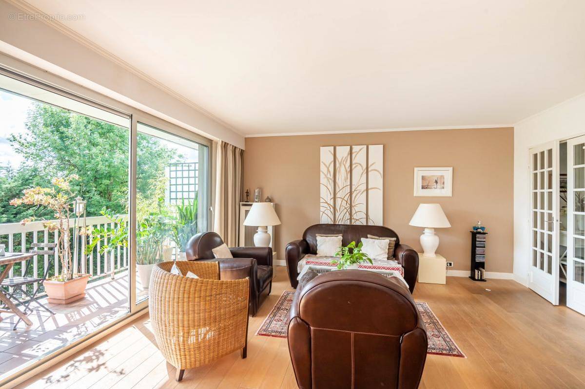 Appartement à SEVRES