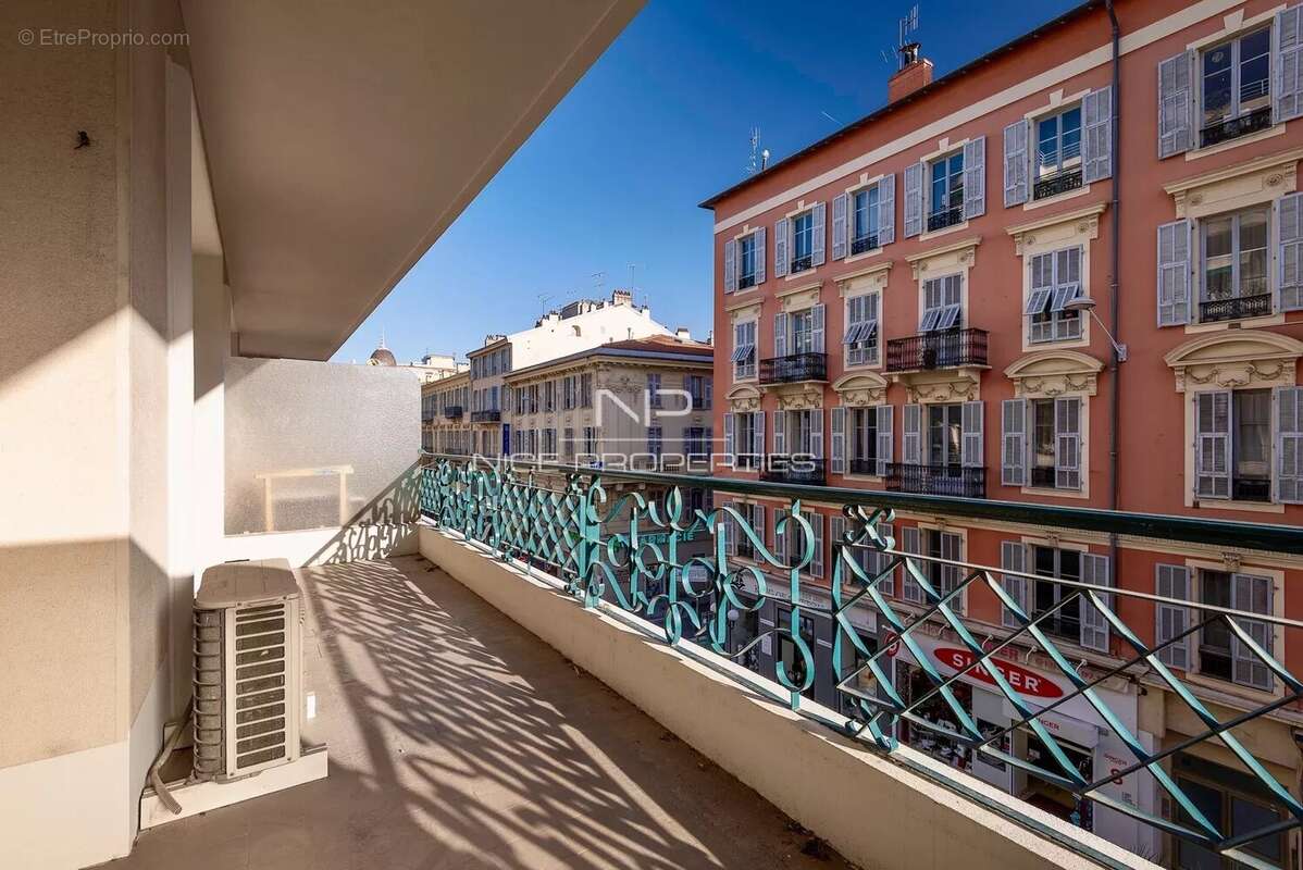 Appartement à NICE