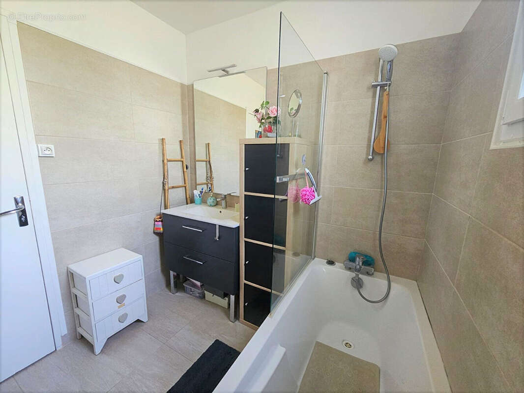 Appartement à AVON