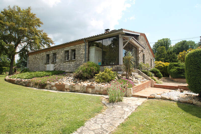 Maison à CASTELJALOUX