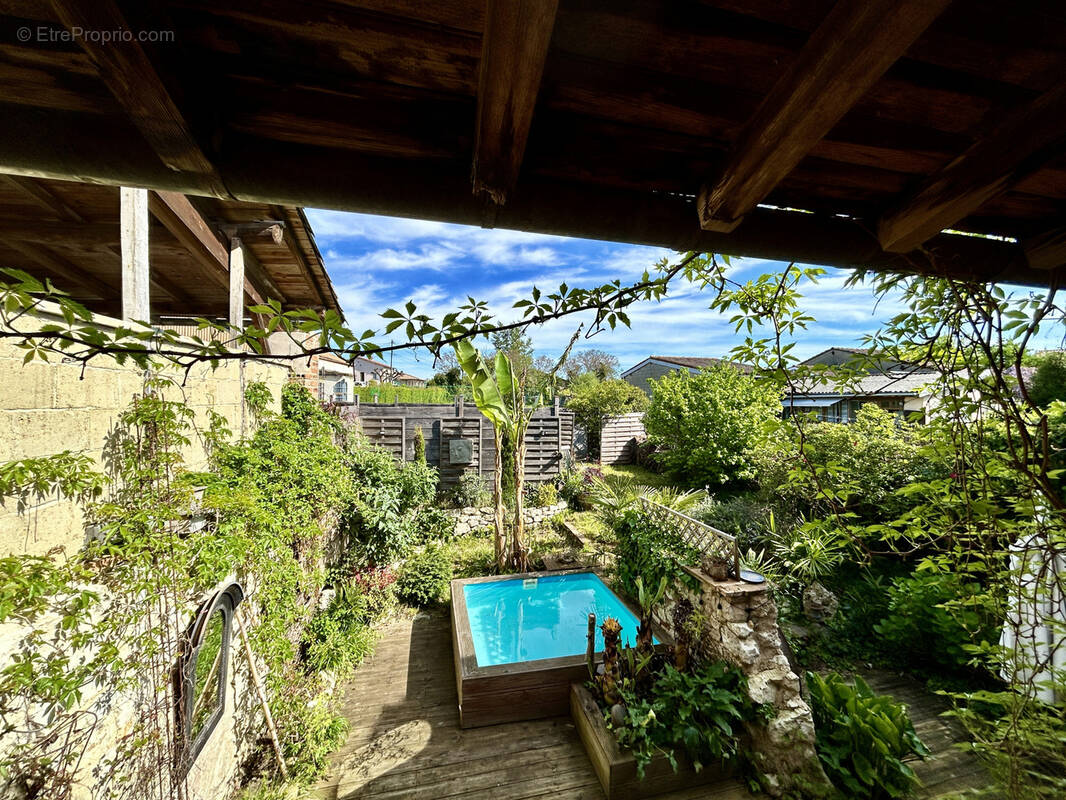 Maison à BEAUMONT-DE-LOMAGNE