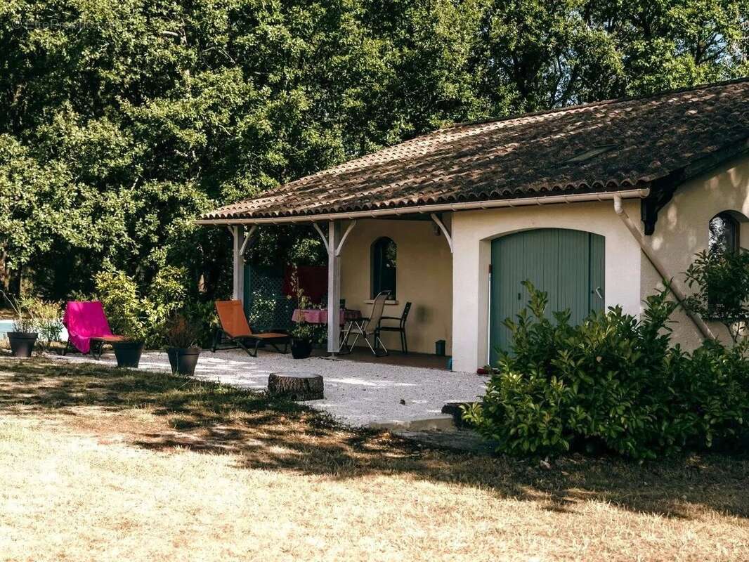 Maison à EYMET