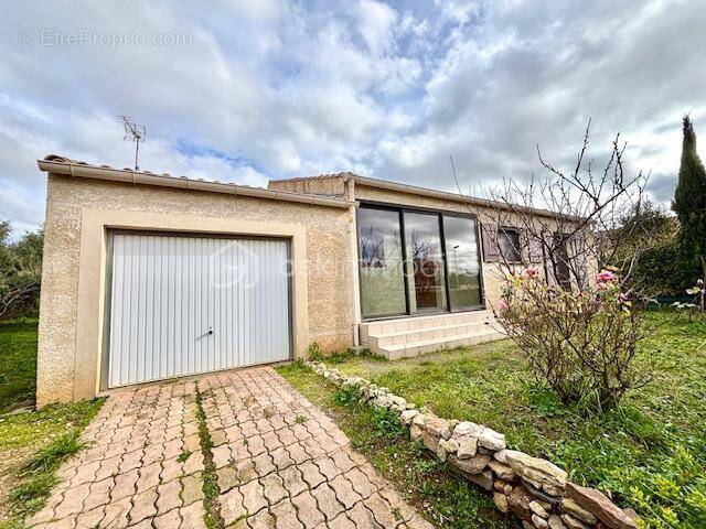 Maison à QUARANTE