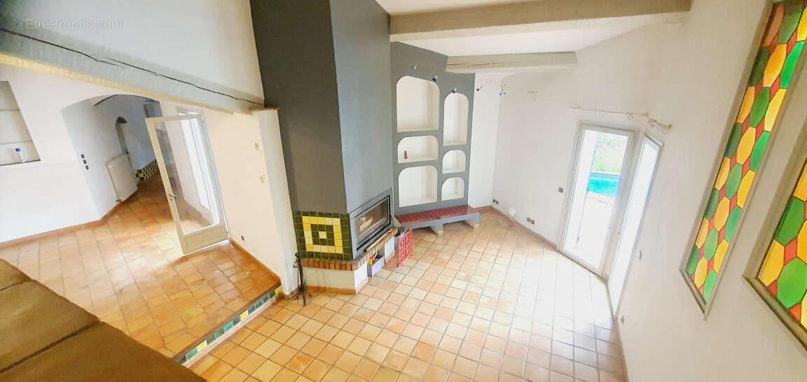 Maison à LE CANNET-DES-MAURES