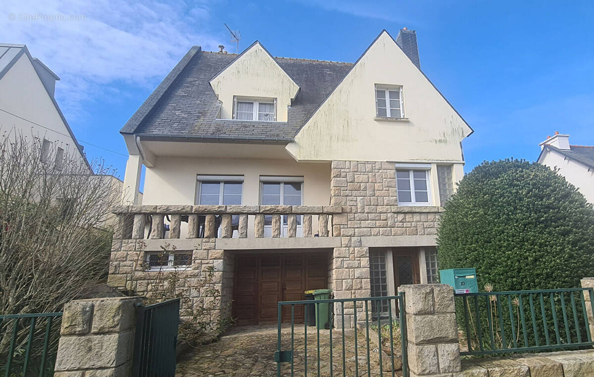 Maison à ETABLES-SUR-MER