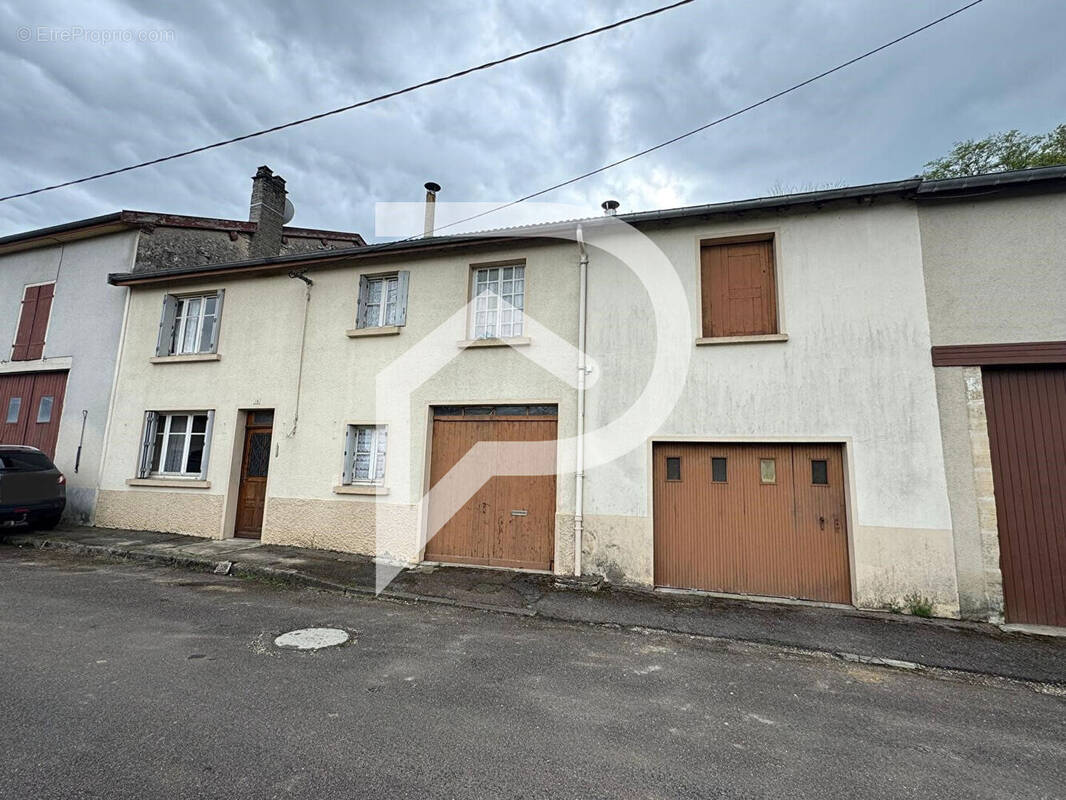 Maison à GUDMONT-VILLIERS
