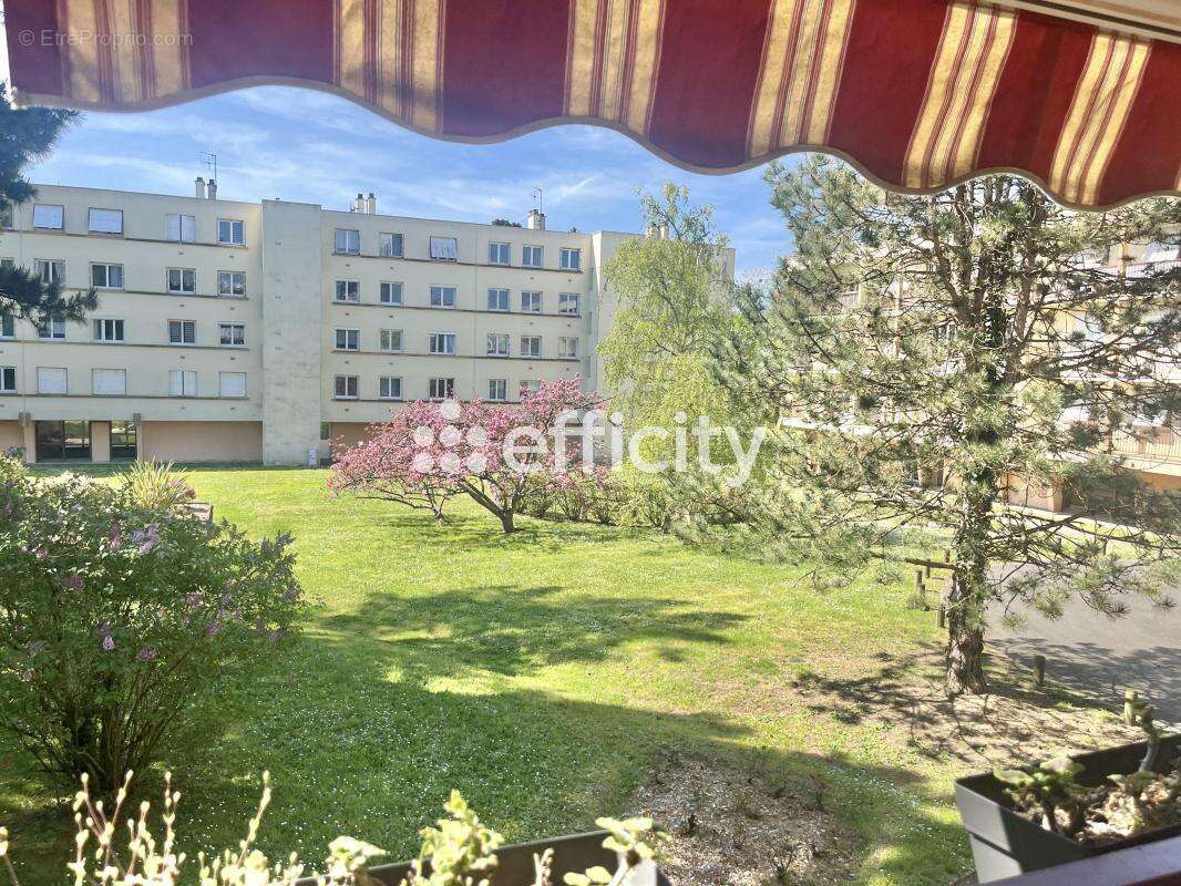 Appartement à SAINT-SEBASTIEN-SUR-LOIRE